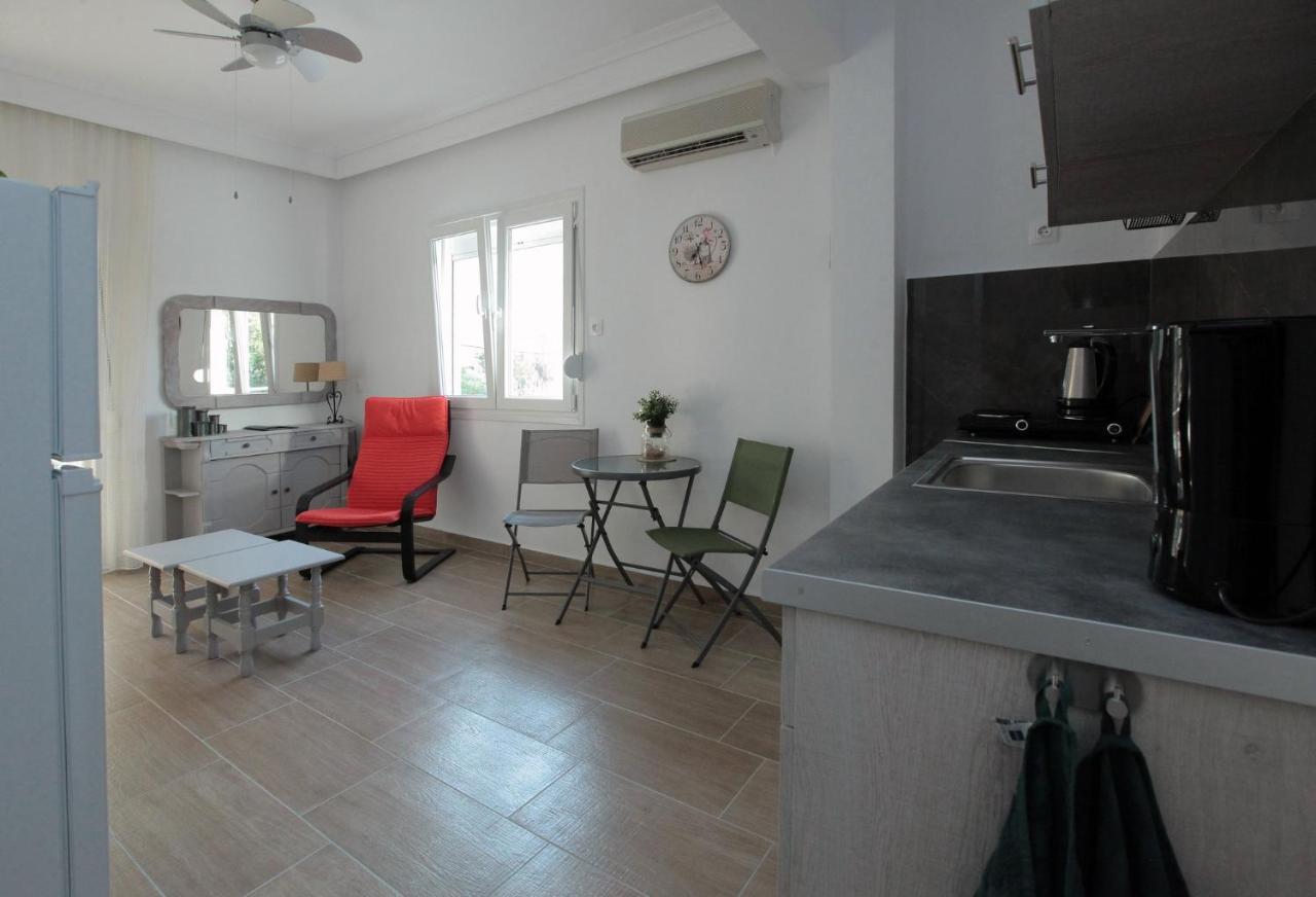 Apartment Chrisandro Nea Kallikrateia Экстерьер фото