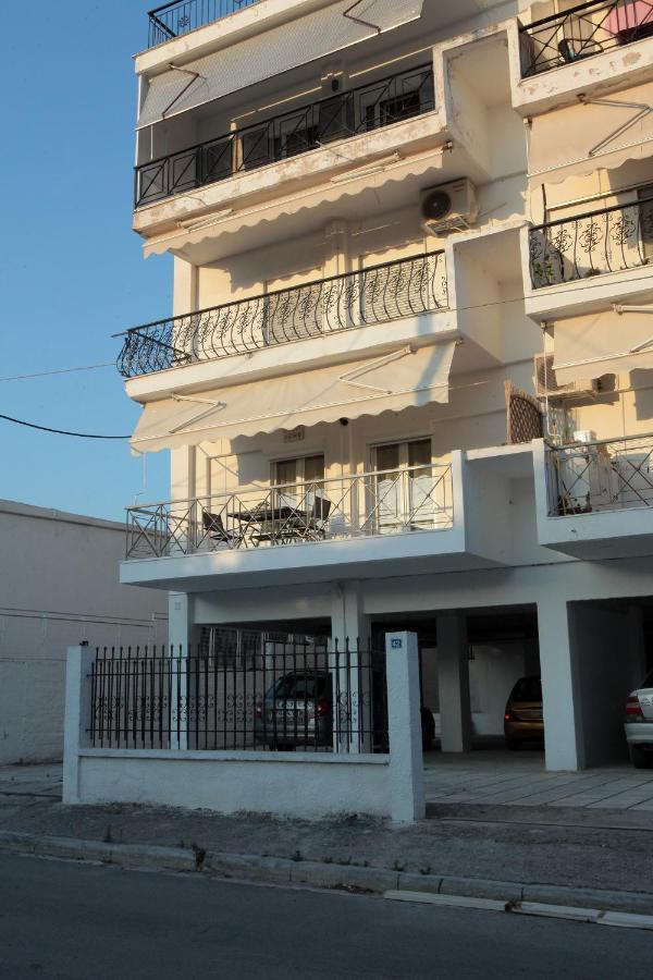 Apartment Chrisandro Nea Kallikrateia Экстерьер фото